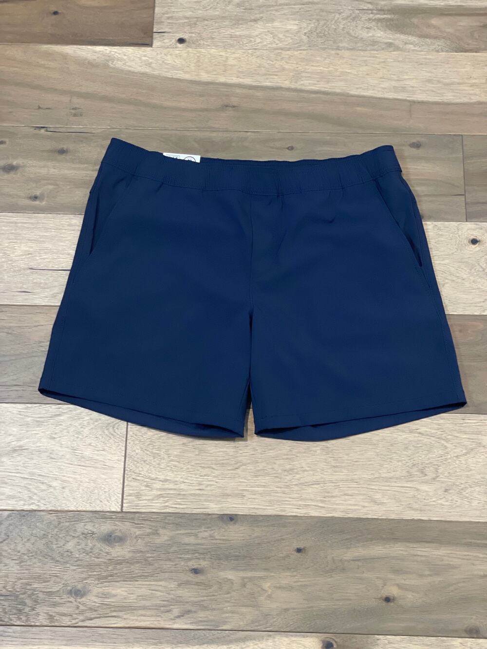 Maker's Mark Mens Tech Pull On Moisture‑Wicking Shorts XL New With Tag